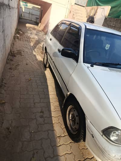 everything is working AC CNG petrol no accident