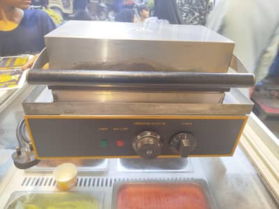 Lollipop Waffle Machine (6) like new