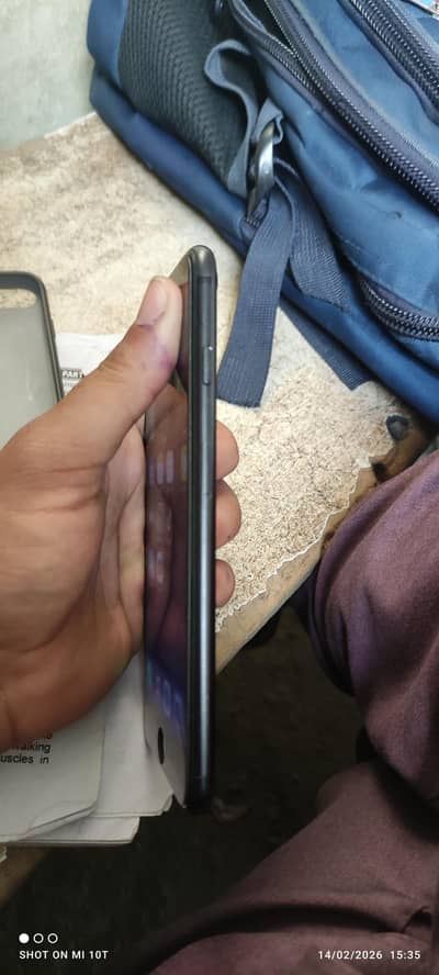 32 GB storage condition 10/8