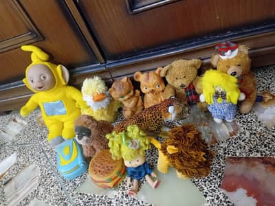 Different Toys And (Block)