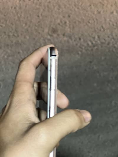 Iphone 8plus  factory unlock 35 days plus sim time avail 83 health