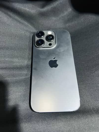 Apple iPhone 16 Pro 128GB – 10/10 Condition  Apple Warranty