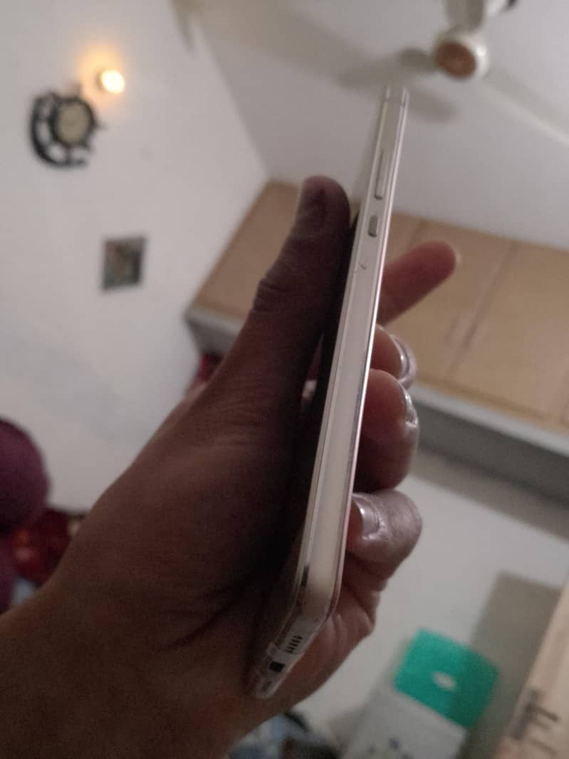32  gb 0