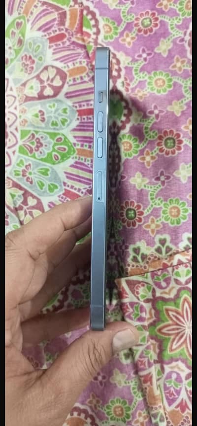 In like brand new condition 512 gb 13 pro max