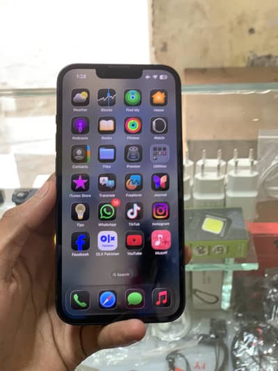 iphone 13 128gb jv with box