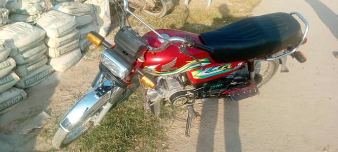 Honda Cd70 2023