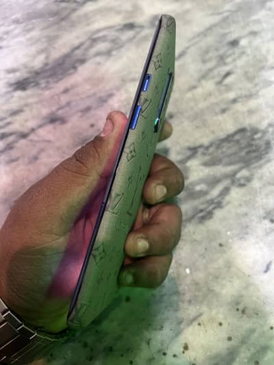 One plus 8 pro 12(256) dual sim