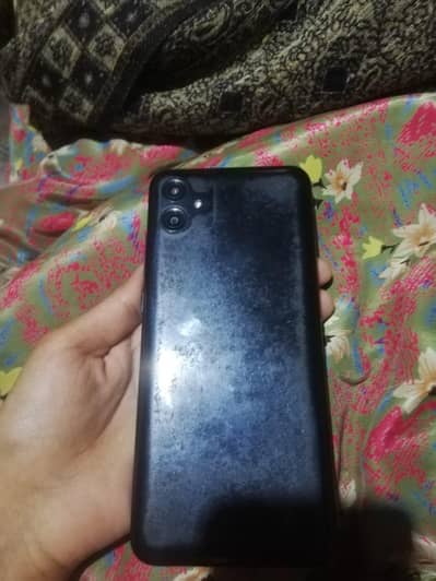 samsang galaxy A04e 4GB /64GB like new