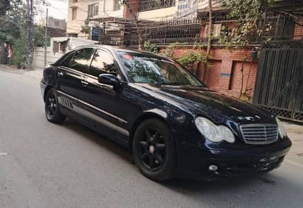 Mercedes C240 V6 original . LAHORE CANTT