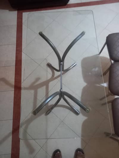 dining table with chairs  in lhr