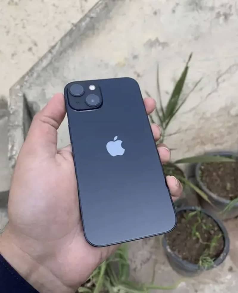 iPhone 13 sim working 1