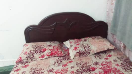 bed for sale with matterss contect 03187080117
