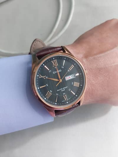 Casio MTP-1384L Analog Original