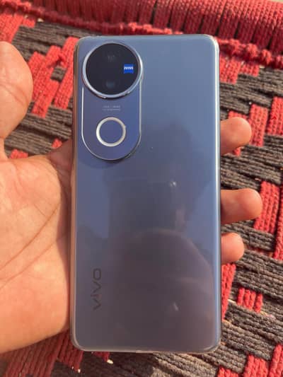 with box and charger 10 by 10 condition