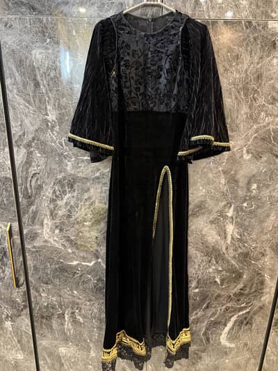 Long black velvet maxi