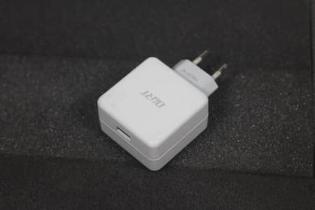 Super Dart charger for Realme,OPPO's VOOC and OnePlus's Warp Charge)