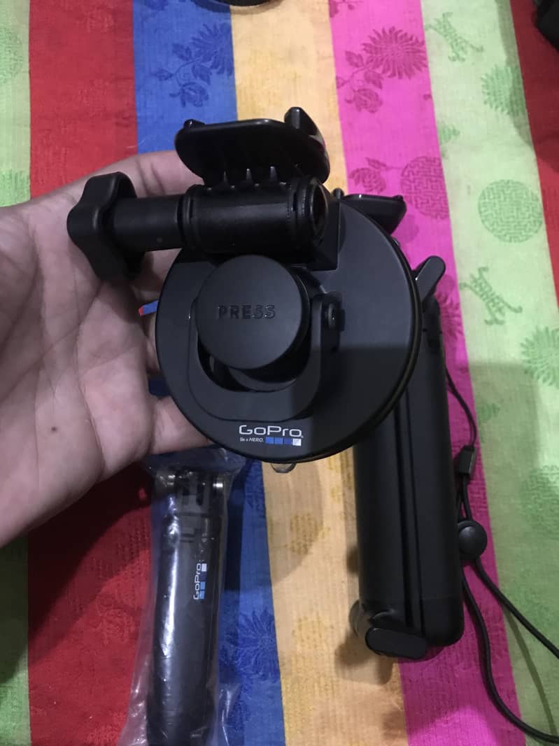 GoPro section Cup Mount O3l7.4OO47O7 2