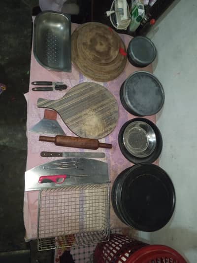 fast foods man pizza oven