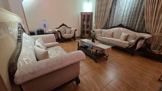 6pc Full sofa set with tables