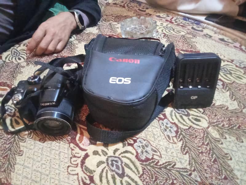 camera 6