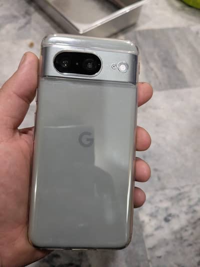 Google Pixel 8