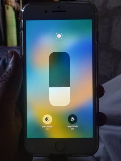 urgent sail ker na hy iphone 8 plus 10 by 10 condition Hy