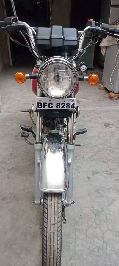 Suzuki 110 sprinter , condition like brand new