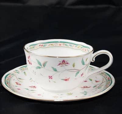 Noritake cup & saucer, plate set