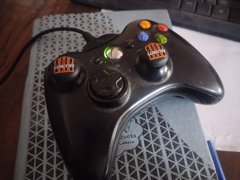 Xbox 360 with Accessories – Best Offer 1