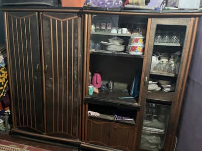 1 Cupboard 1 Showcase