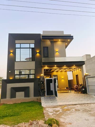 10 Marla Brand New Home For Sale