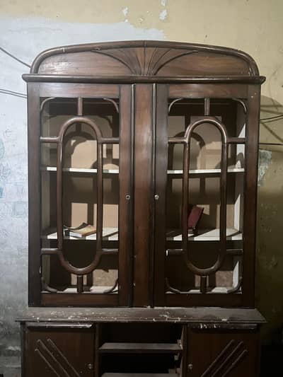 Dressing Table / Showcase