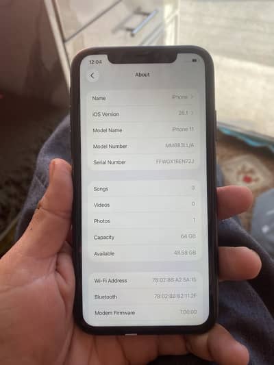 iPhone 11.03406041100 wattsapp