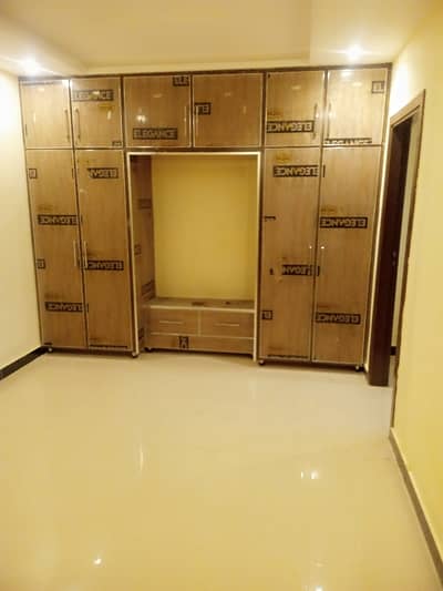 2 Bed Flat For Rent In Jinnah Garden