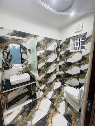 10 Marla Brand New Home For Sale