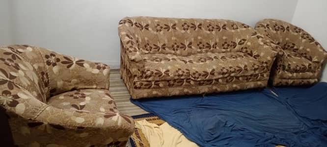 urgently sale 7 seater sofa set for sale used