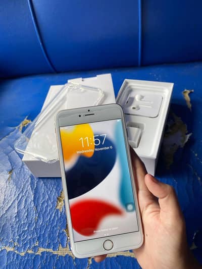 iphone 6 s plus 128 GB my WhatsApp number 03 25 022 67 56