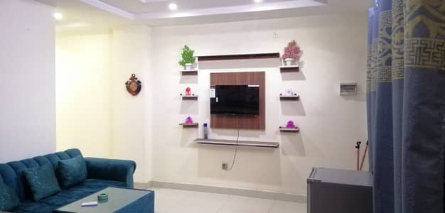 Bhrea height 2 bad fully furnished apartment rent