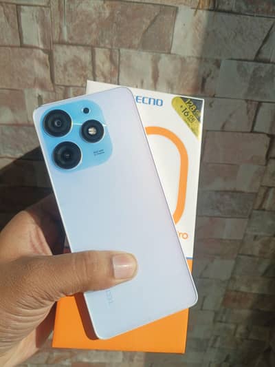 Tecno spark 10 pro with box charger