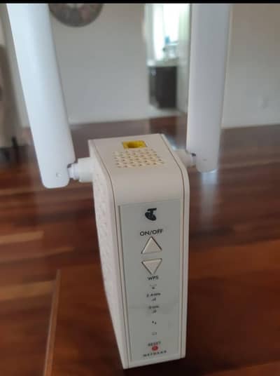 Netgear EXS6190 Dual-Band Router & Extender