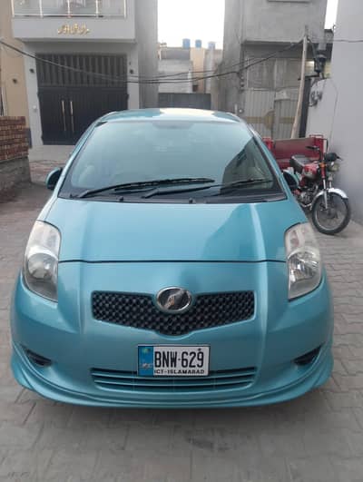 Toyota Vitz 2006