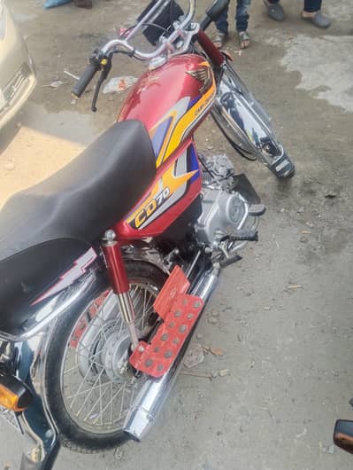 bilkul new bike hai document are clear hai