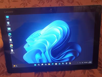 Lenovo Core i5 8th 8/256 Touch Display