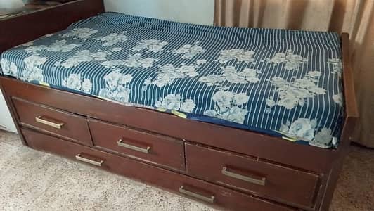 wooden  double bed in just 15000