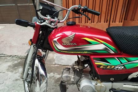 Honda CD70 2022