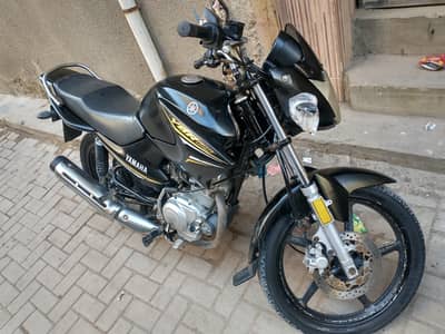 YBR 2021 KARACHI 40000 KM FOR SALE