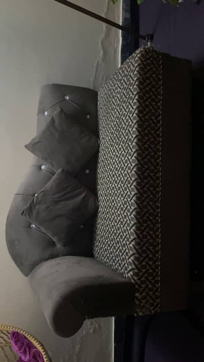 Dewan Sofa Two seaters