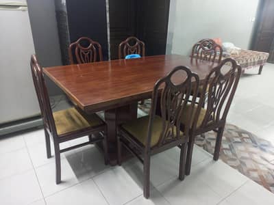 ‎*Dinning Table Set For Urgent Sale*