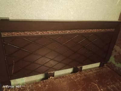 I am selling dabal bed