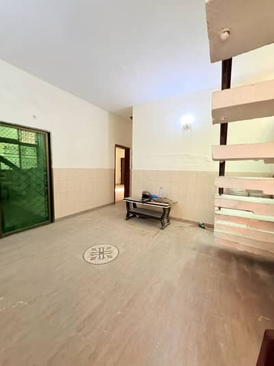 10 Marla double story house awialable for Silent office and Residential use